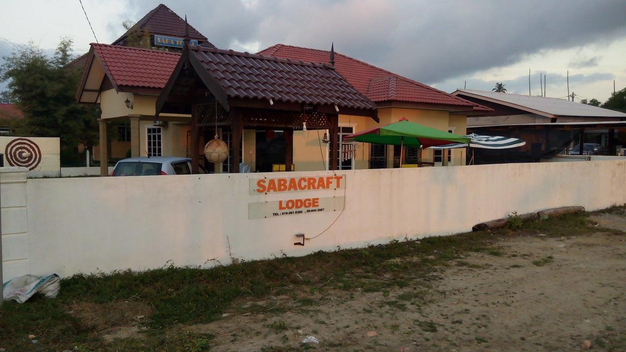 Saba Lodge Dungun Exterior foto